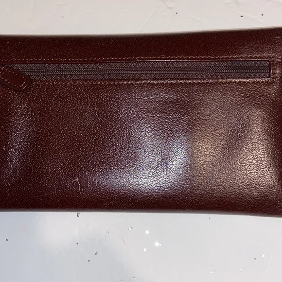 Beautiful dark brown leather wallet. Trifold. No flaws. Never carried. - Picture 3 of 4